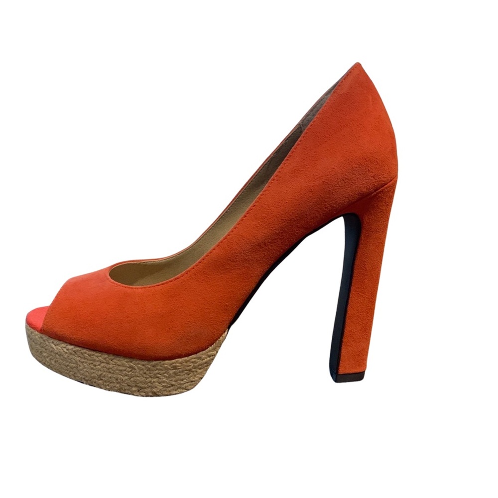 ** NEW. LEVITY “Tangerine” sz. 7.5. Orange!